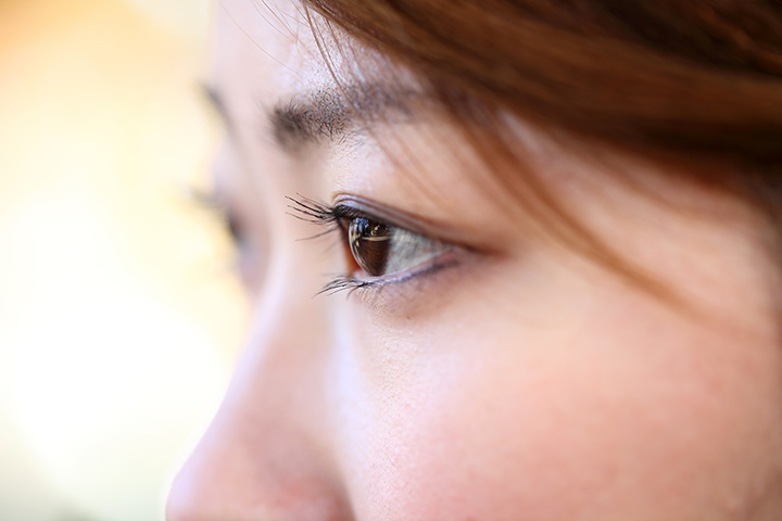 アイテープや二重ノリによる二重の作られ方